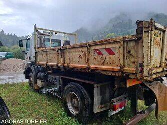 2004-renault-kerax-1425612-45638459