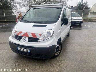2012-renault-trafic-1425615-45638469