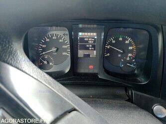 2017-mercedes-benz-antos-1425667-45638642