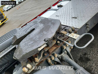 2015-scania-r490-1319944-45638779