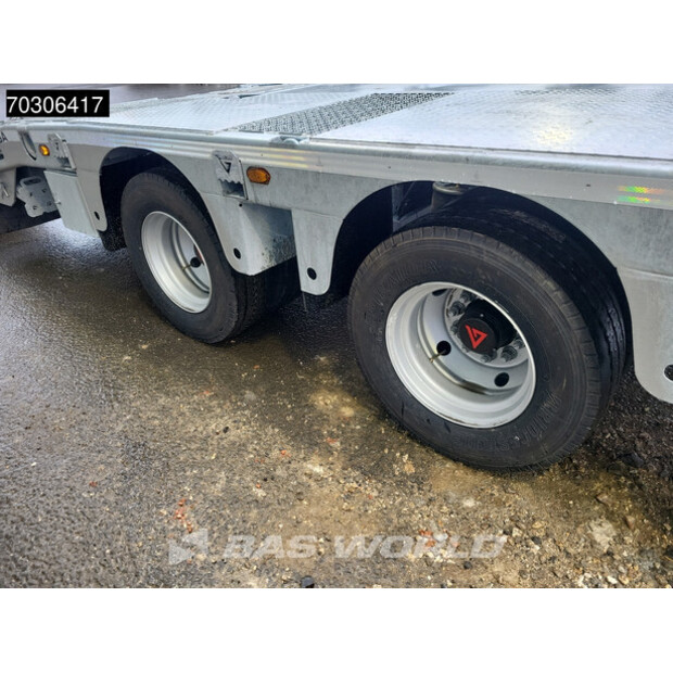 2026 Vega OTHERS-45638953