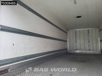 2015-mercedes-benz-atego-818-1425902-45639045