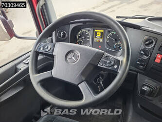 2015-mercedes-benz-atego-818-1425902-45639056