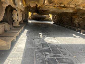 2011-caterpillar-d9r-1425909-45639329