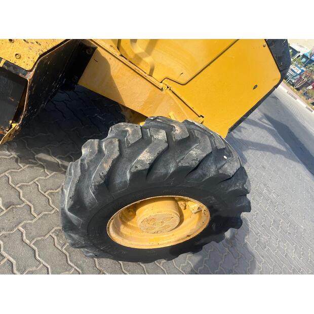 2016 Caterpillar 422F2-45639456