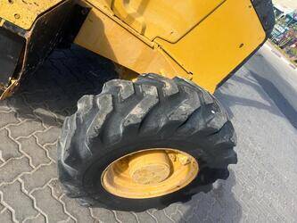 2016-caterpillar-422f2-1425912-45639456