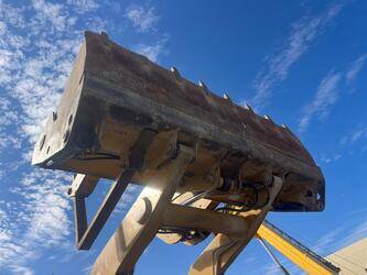 2016-caterpillar-422f2-1425912-45639461