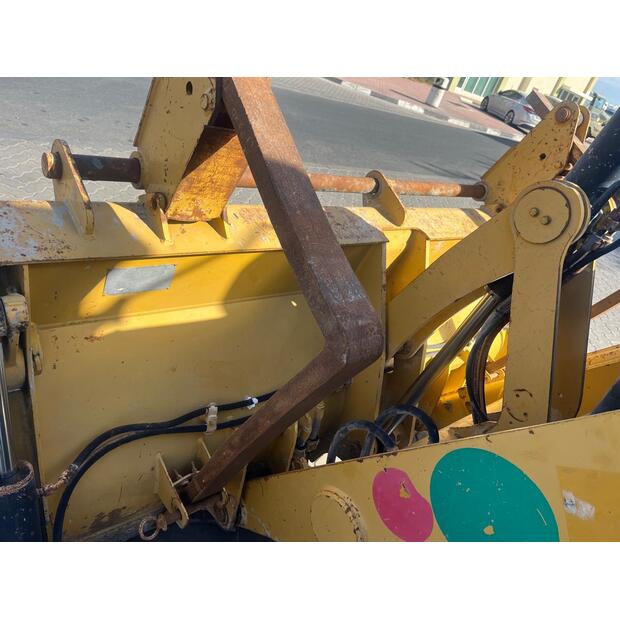 2016 Caterpillar 422F2-45639463