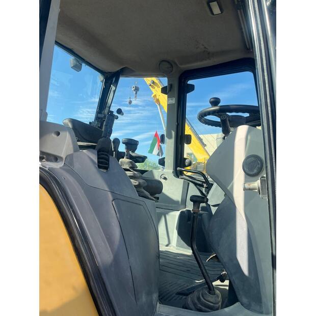 2016 Caterpillar 422F2-45639467