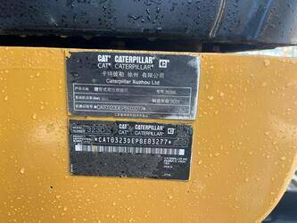 2011-caterpillar-323d-1425913-45639495
