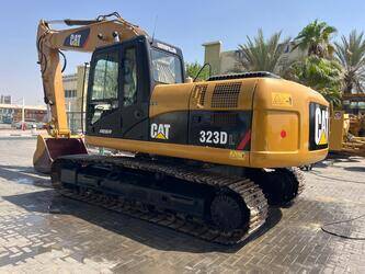 صورة ل 2011 كاتربيلر 323D