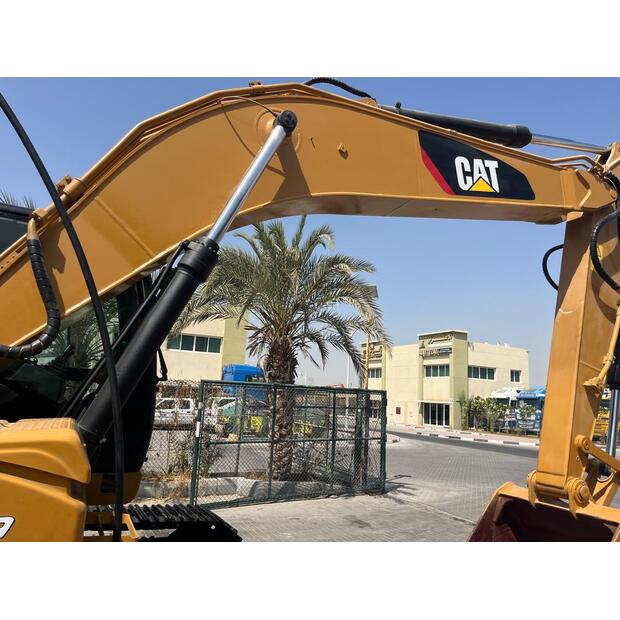 2011 Caterpillar 323D-45639498