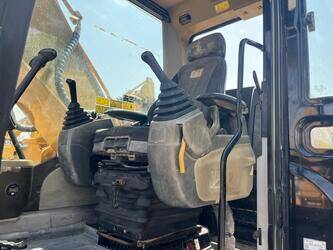 2011-caterpillar-323d-1425913-45639500