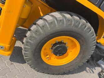 2025-jcb-3dx-1425914-45639517