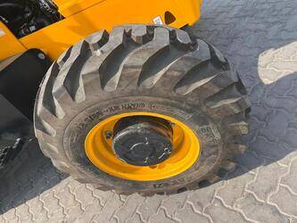 2025-jcb-3dx-1425914-45639518