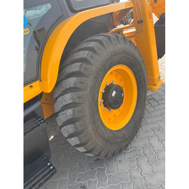 2025 JCB 3DX-45639520