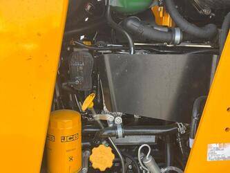 2025-jcb-3dx-1425914-45639521