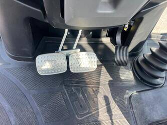 2025-jcb-3dx-1425914-45639531