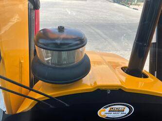 2025-jcb-3dx-1425914-45639532