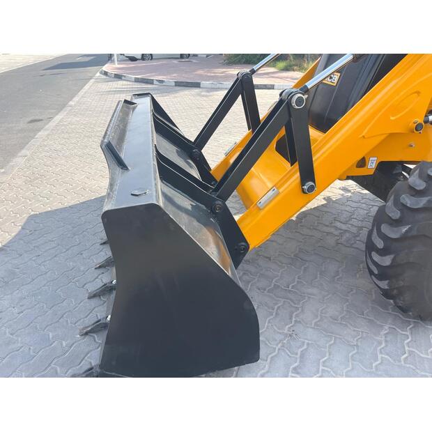2025 JCB 3DX-45639541