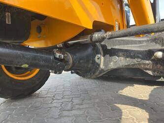 2025-jcb-3dx-1425914-45639548