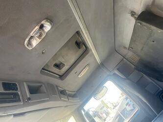 2013-mercedes-benz-3341-1425915-45639580