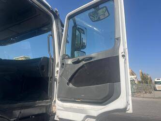 2013-mercedes-benz-3341-1425915-45639585