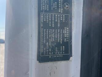 2013-mercedes-benz-3341-1425915-45639588