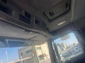 2011-mercedes-benz-3341-1425916-45639605