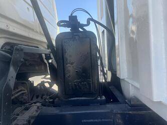 2011-mercedes-benz-3341-1425916-45639609