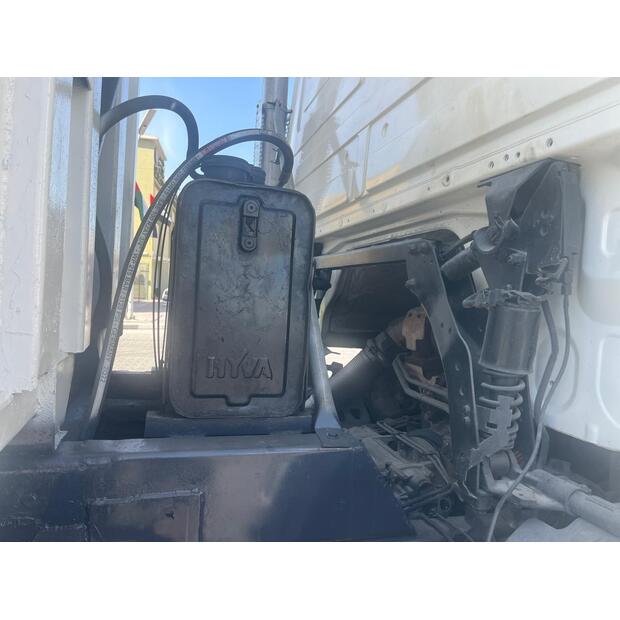 2011 Mercedes-Benz 3341-45639618