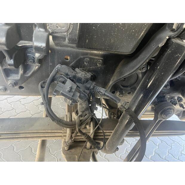 2011 Mercedes-Benz 3341-45639619