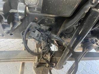 2011-mercedes-benz-3341-1425916-45639619