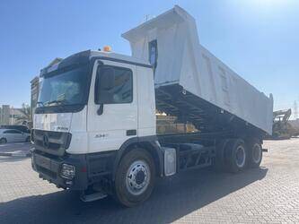 2011-mercedes-benz-3341-1425916-45639629