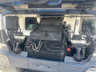 2011-mercedes-benz-3341-1425916-45639630