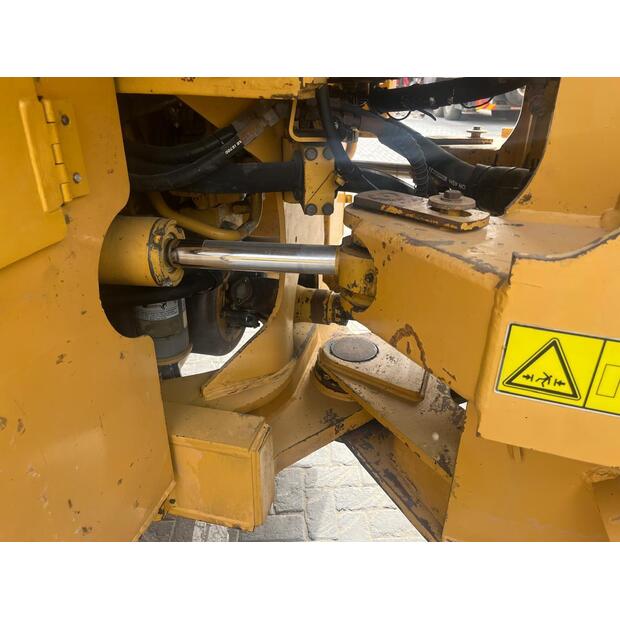 2011 كاتربيلر 950H-45639679