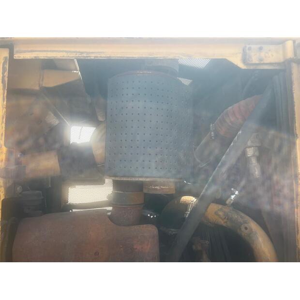 2016 Caterpillar D6R-45639695