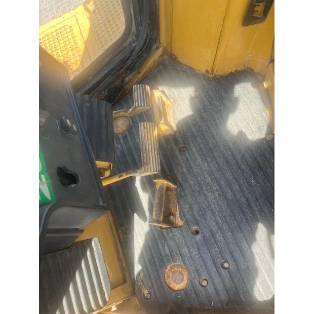 2016 Caterpillar D6R-45639696
