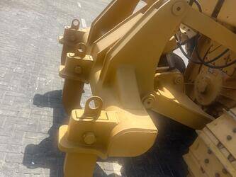 2016-caterpillar-d6r-1425918-45639701