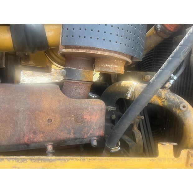 2016 Caterpillar D6R-45639710