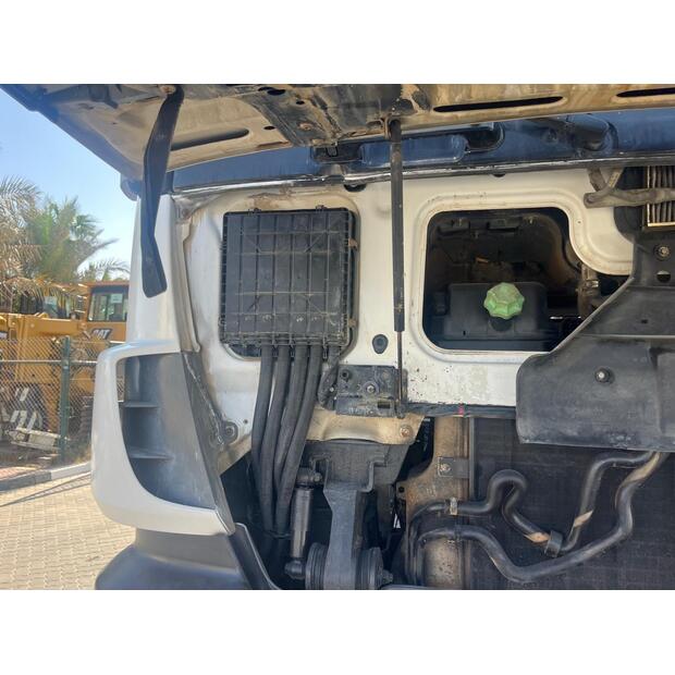 2011 مرسيدس بنز 3341-45640087