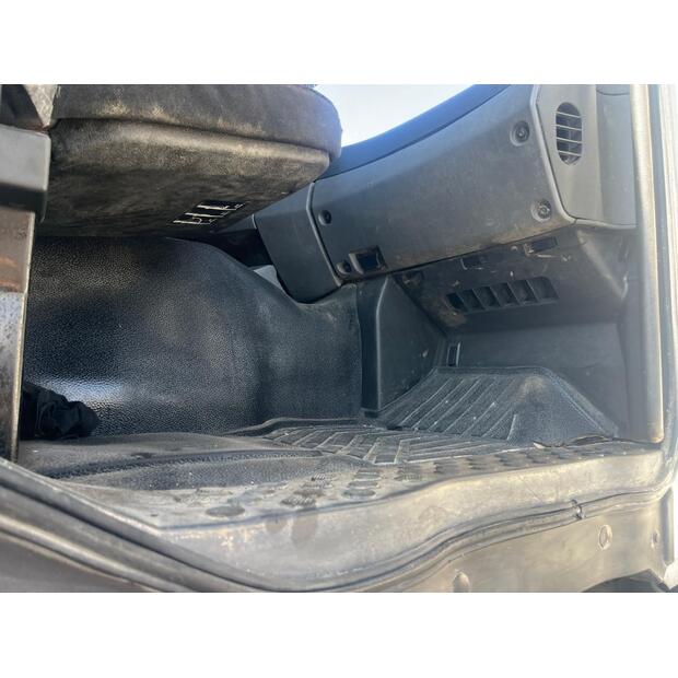 2011 مرسيدس بنز 3341-45640092