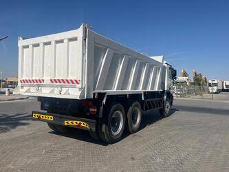 2011-mercedes-benz-3341-1425956-45640100