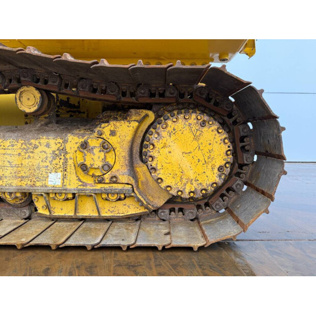 2018 كوماتسو D61PXI-24-45640137