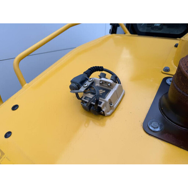 2018 كوماتسو D61PXI-24-45640142