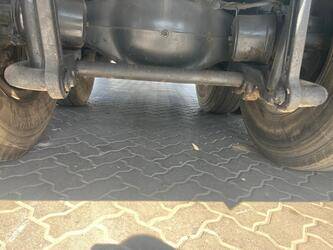 2011-mercedes-benz-3341-1425956-45640220