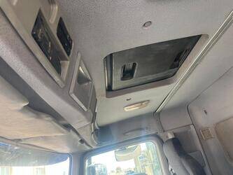 2011-mercedes-benz-3341-1425956-45640222