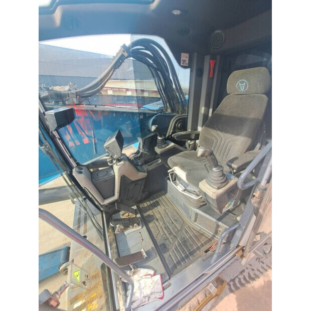 2017 فوكس MHL350F-45640256