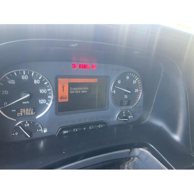 2011 مرسيدس بنز 3341-45640357