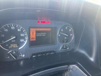 2011-mercedes-benz-3341-1425956-45640357